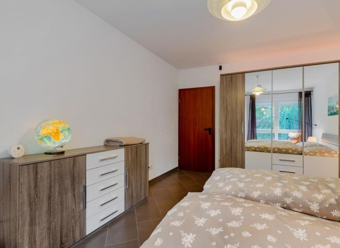 Modernes Apartment In Schoener Lage Düsseldorf Zewnętrze zdjęcie