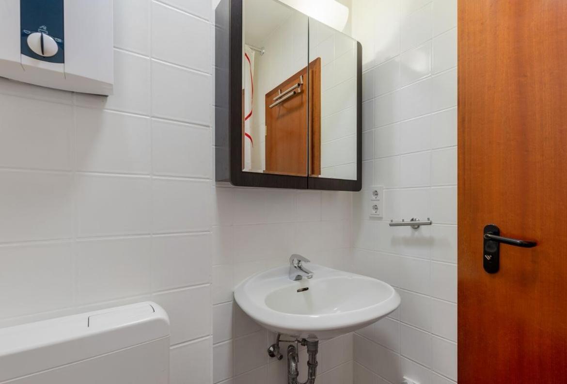 Modernes Apartment In Schoener Lage Düsseldorf Zewnętrze zdjęcie