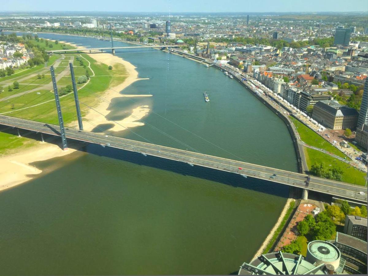 Modernes Apartment In Schoener Lage Düsseldorf Zewnętrze zdjęcie